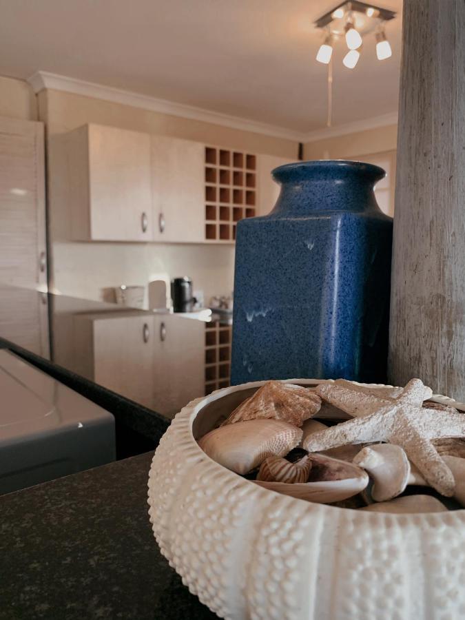 Oyster Kaya At Oyster Bay Apartment Exterior photo
